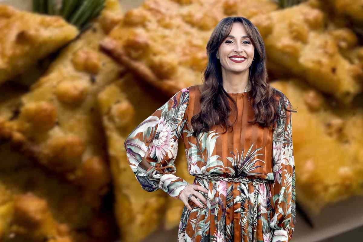 Bendetta Parodi con sfondo schiacciata